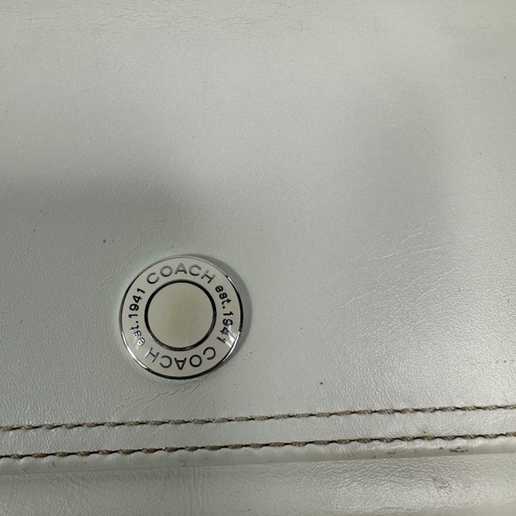 Coach Slim Trifold Wallet leather In Color Ivory - Picture 9 of 13